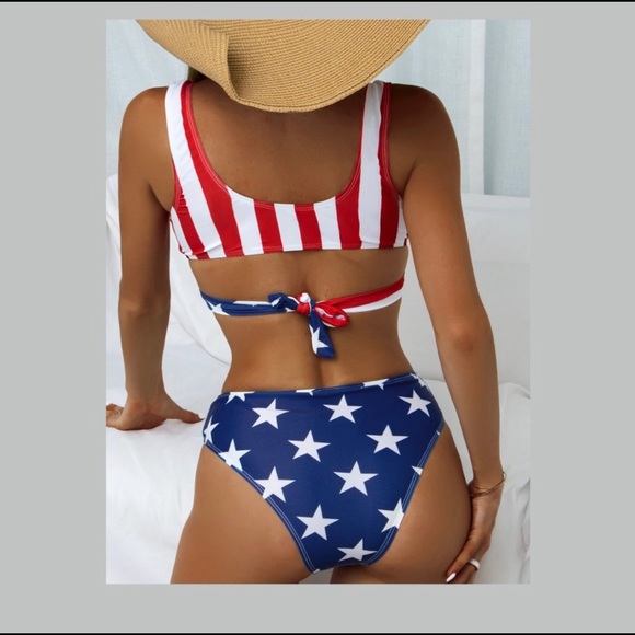 Patriotic Bikini Various Sizes - Picture 2 of 11